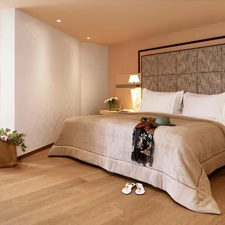 Eden Roc - The Leading Of The World 5* 아스꼬나