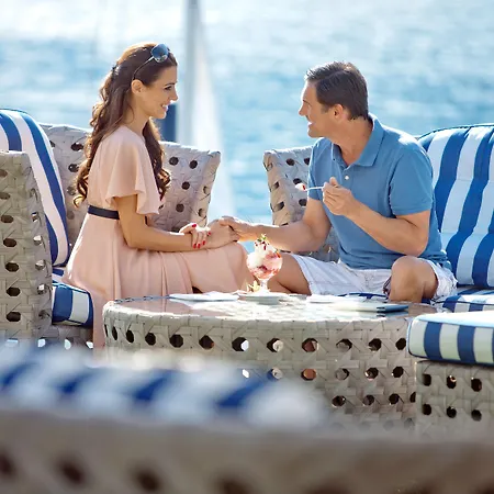 Eden Roc - The Leading Of The World מלון אסקונה