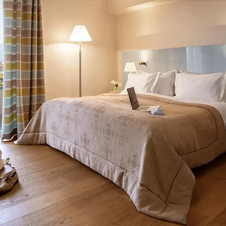 Eden Roc - The Leading Of The World Szálloda Ascona