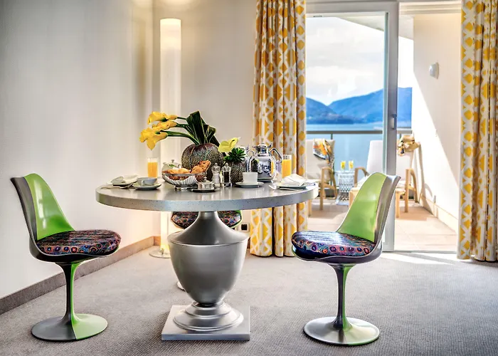 Eden Roc - The Leading Of The World