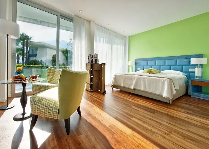 Eden Roc - The Leading Of The World ホテル 5*