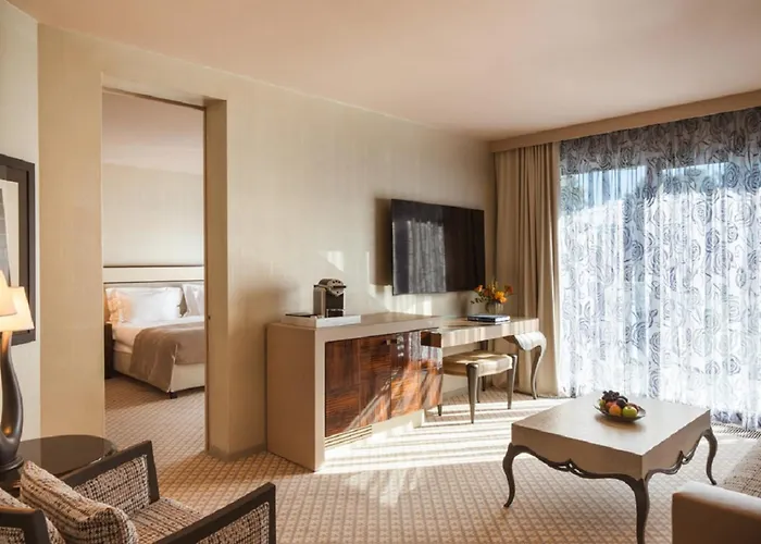 Eden Roc - The Leading Of The World ホテル 5*