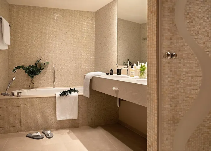 Eden Roc - The Leading Of The World 5* Аскона